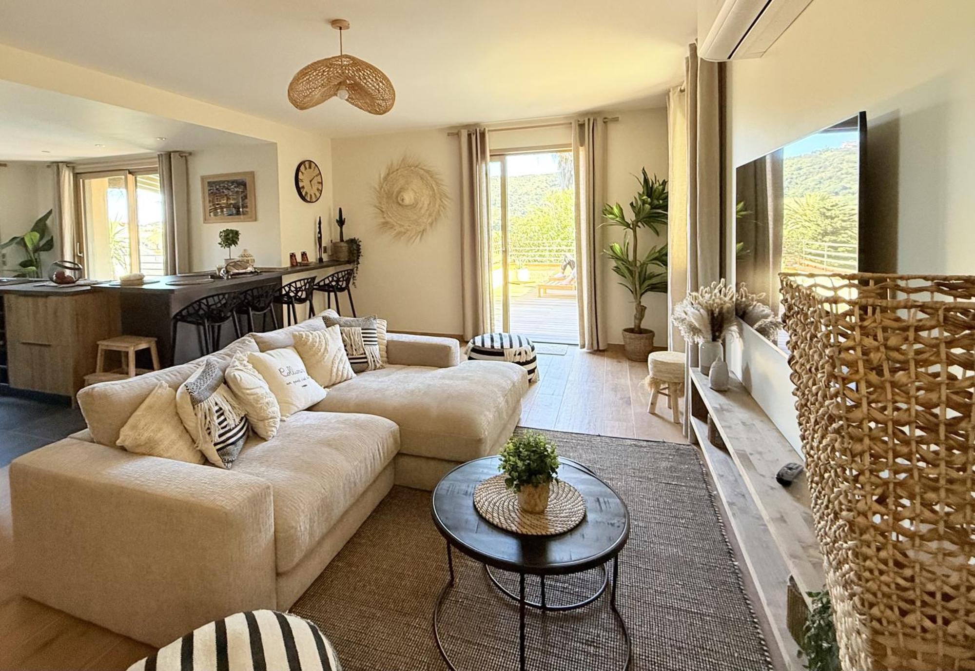 Appartement Casa Zelie Superbe T4 Vue Mer, Clim ,wi-fi